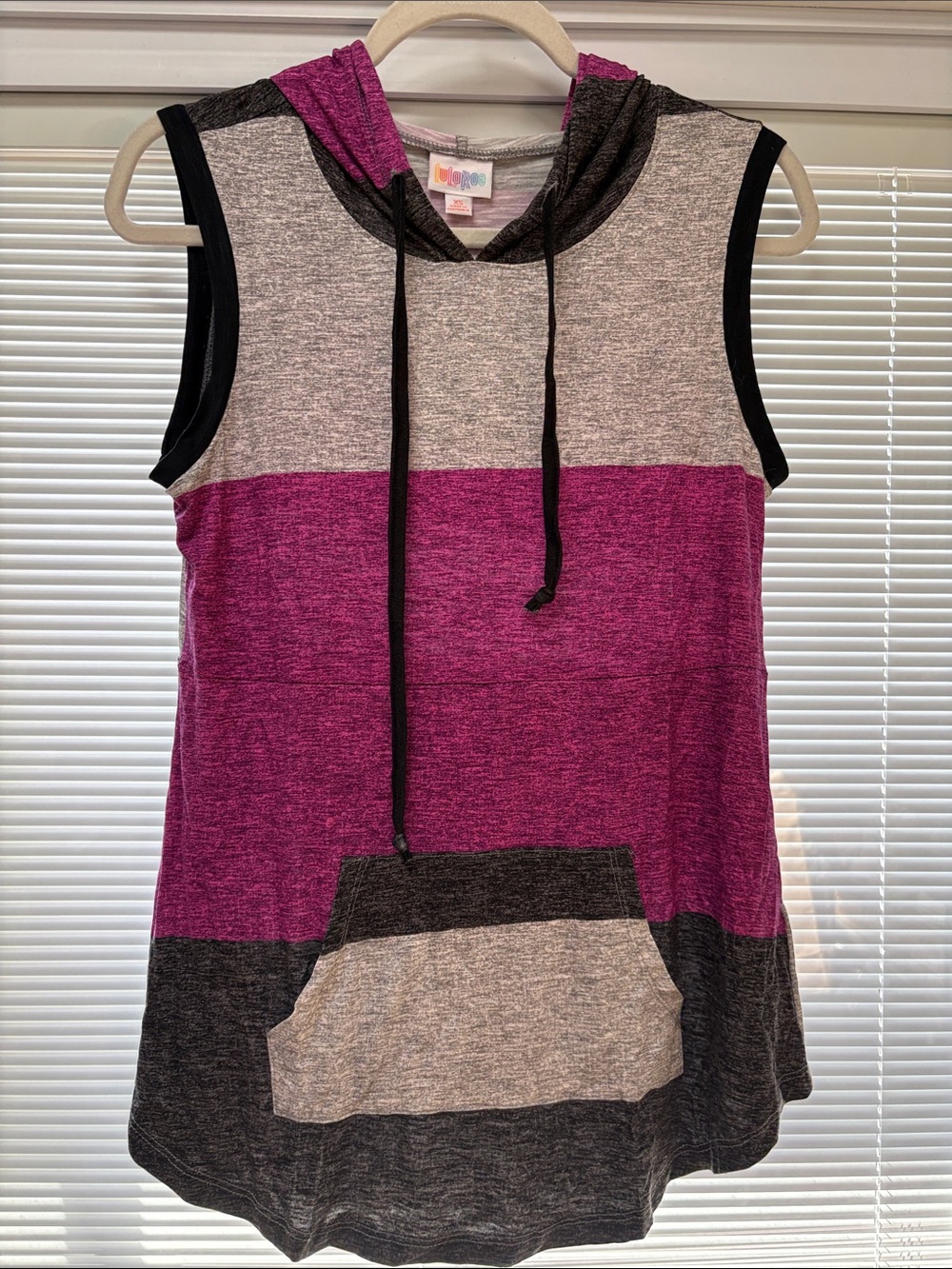 LuLaRoe Sleeveless Colorblock Hooded Tank in Magenta, Gray & Black